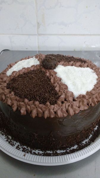 Torta chocolate com coco